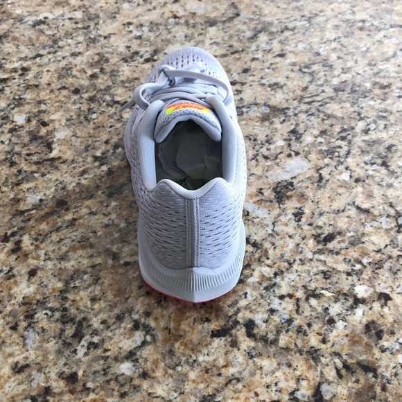 Nike Zoom Winflo 5 OS2410122 - Picture 3 of 5